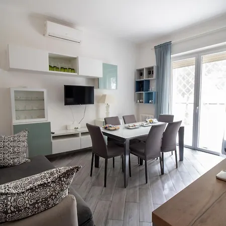 Apartment Casa Elizia *