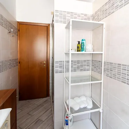 Casa Elizia Apartment *